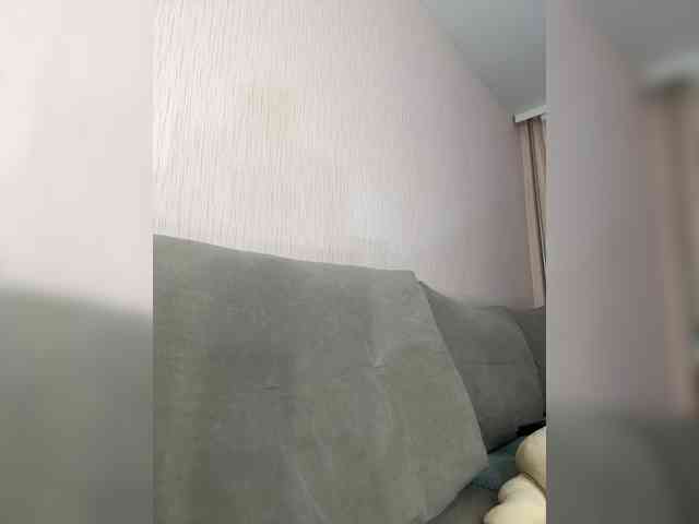 Sweetgirl31111 webcam