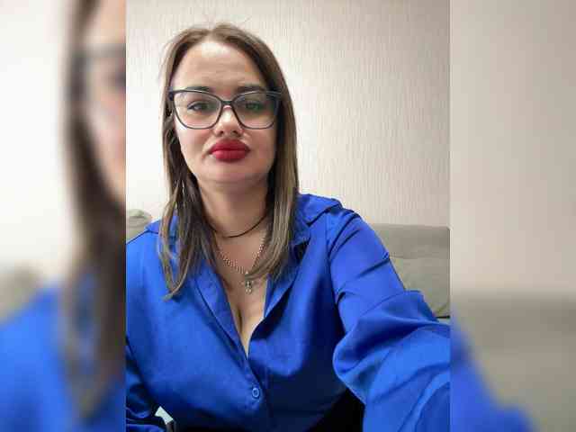 Sweetgirl31111 webcam