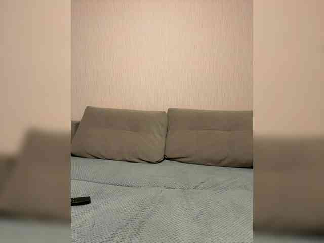 Sweetgirl31111 webcam