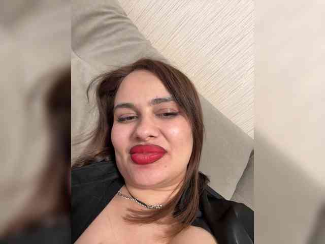 Sweetgirl31111 webcam