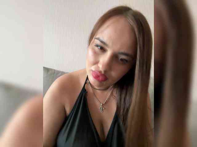Sweetgirl31111 webcam