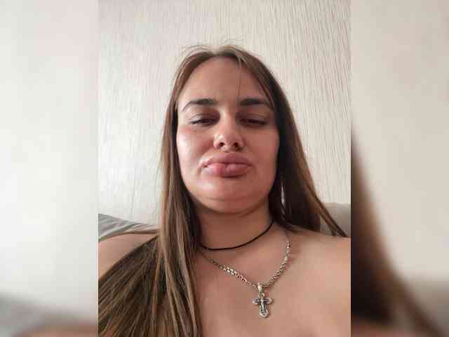 Sweetgirl31111 webcam