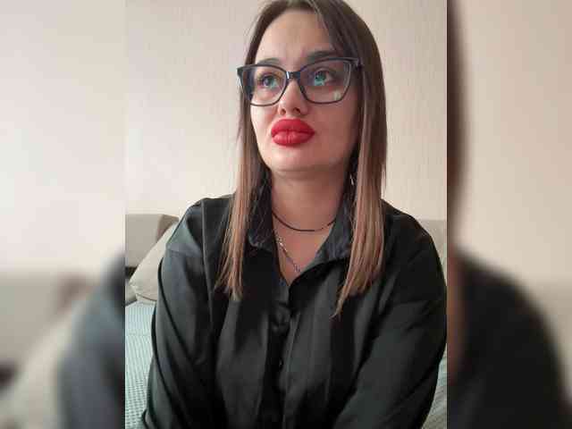 Sweetgirl31111 webcam