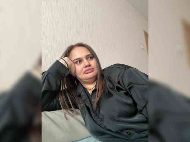 Sweetgirl31111 webcam