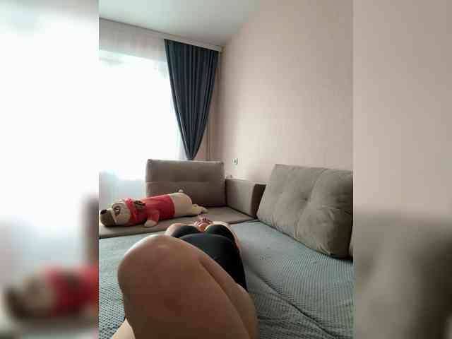 Sweetgirl31111 webcam