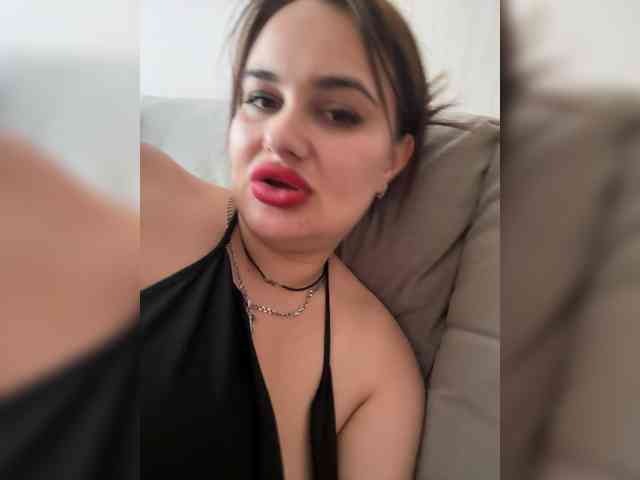 Sweetgirl31111 webcam