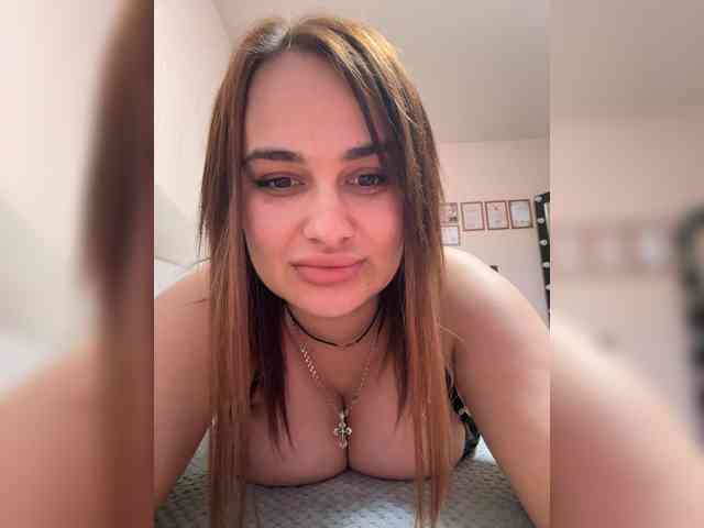 Sweetgirl31111 webcam