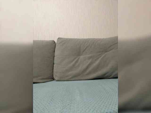 Sweetgirl31111 webcam