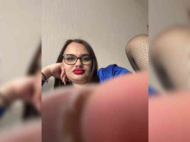 Sweetgirl31111 webcam