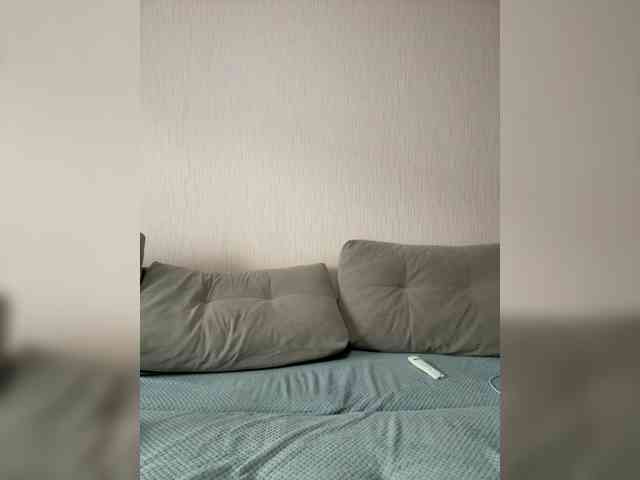 Sweetgirl31111 webcam