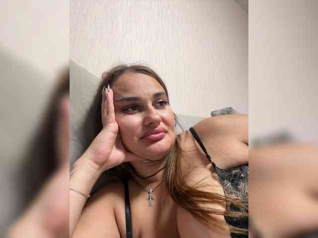 Sweetgirl31111 webcam
