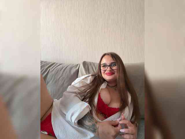 Sweetgirl31111 webcam