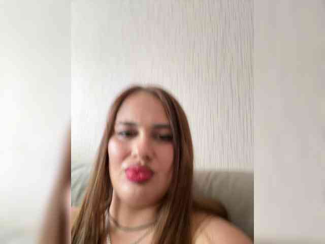 Sweetgirl31111 webcam