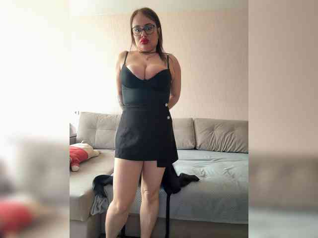 Sweetgirl31111 webcam