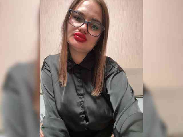 Sweetgirl31111 webcam