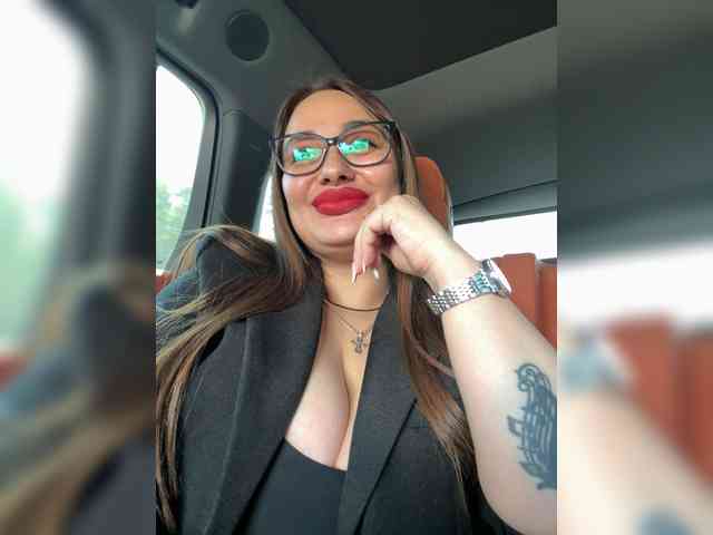 Sweetgirl31111 webcam
