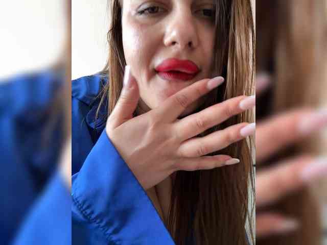Sweetgirl31111 webcam