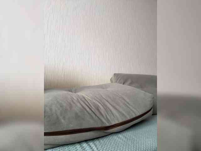 Sweetgirl31111 webcam