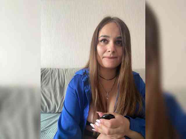 Sweetgirl31111 webcam