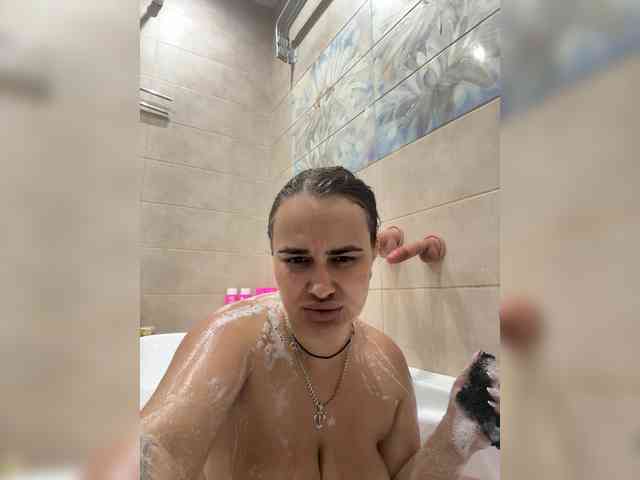 Sweetgirl31111 webcam