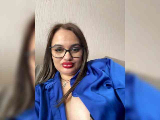 Sweetgirl31111 webcam