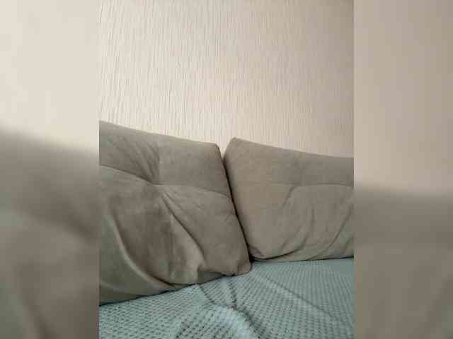 Sweetgirl31111 webcam