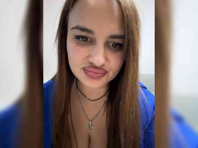 Sweetgirl31111 webcam