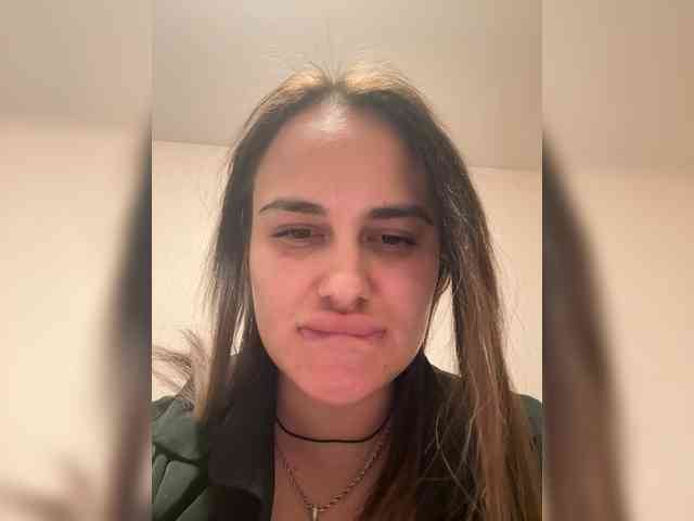 Sweetgirl31111 webcam