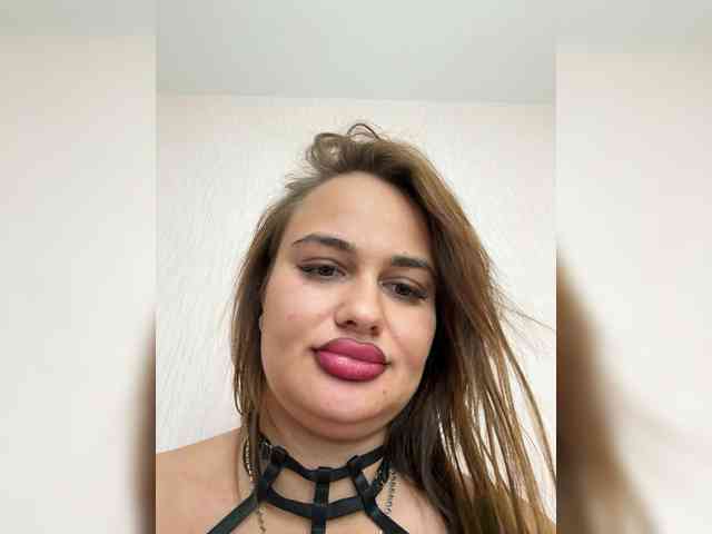 Sweetgirl31111 webcam