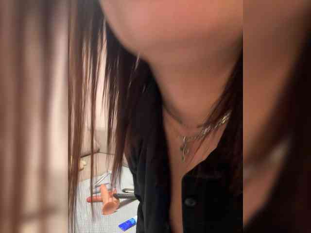 Sweetgirl31111 webcam