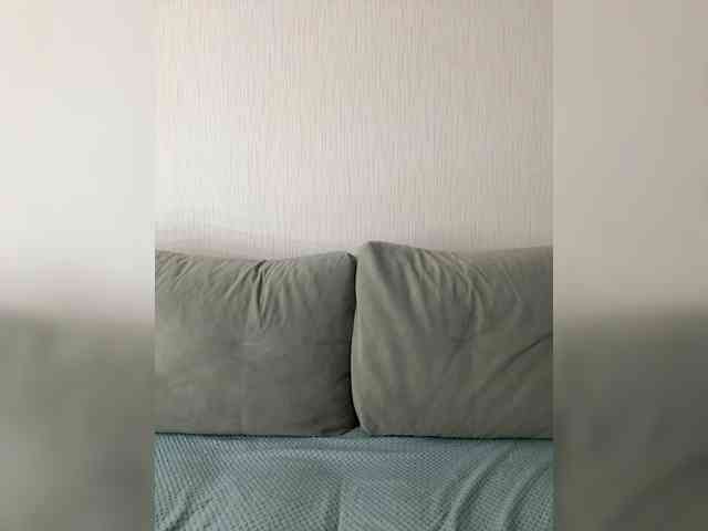 Sweetgirl31111 webcam