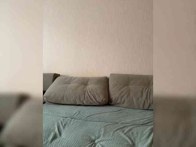 Sweetgirl31111 webcam