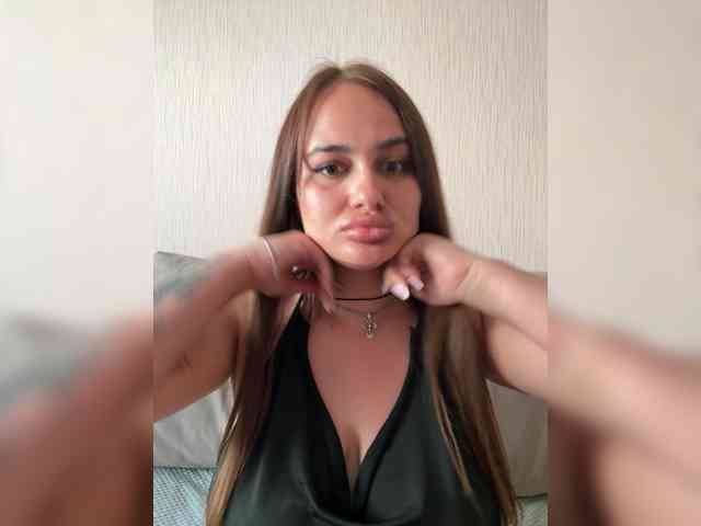 Sweetgirl31111 webcam