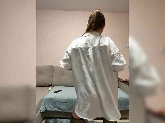 Sweetgirl31111 webcam