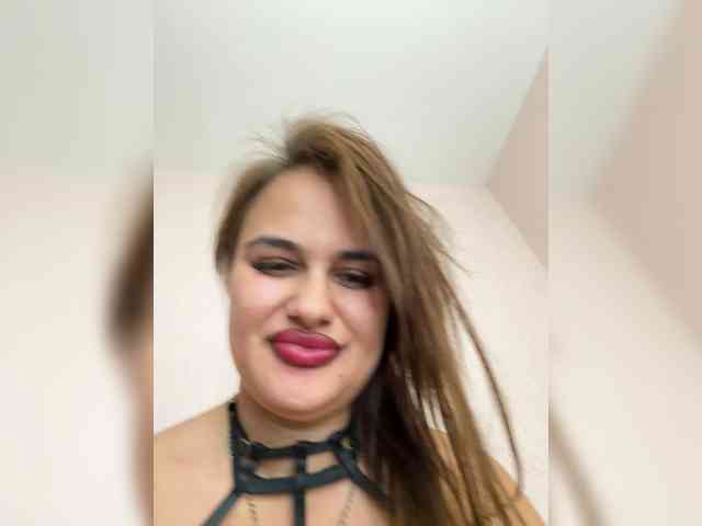 Sweetgirl31111 webcam