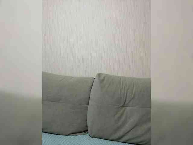 Sweetgirl31111 webcam