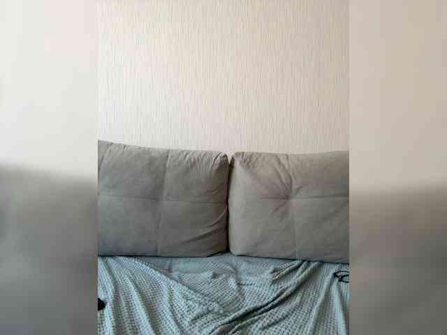 Sweetgirl31111 webcam