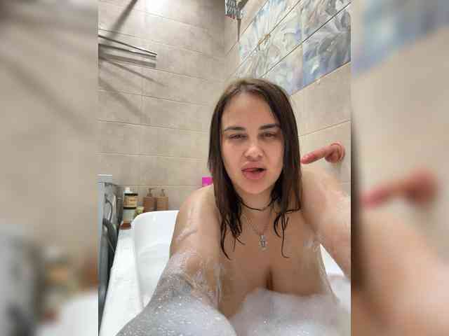 Sweetgirl31111 webcam