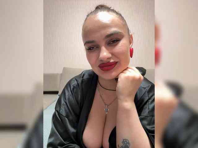 Sweetgirl31111 webcam
