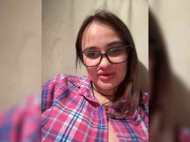 Sweetgirl31111 webcam