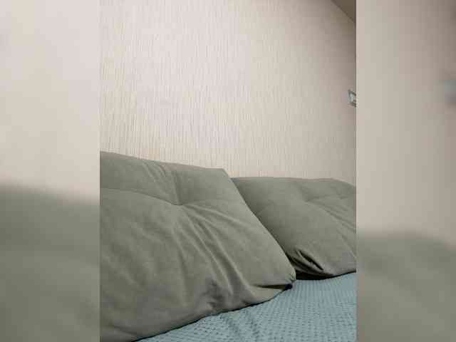 Sweetgirl31111 webcam