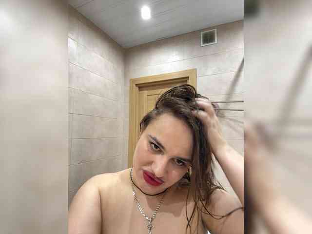 Sweetgirl31111 webcam