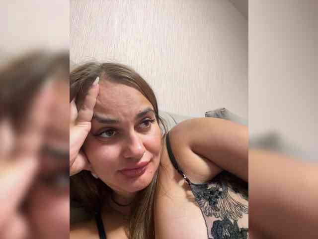 Model: Sweetgirl31111