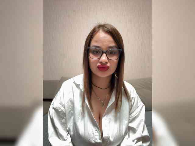 Sweetgirl31111 webcam