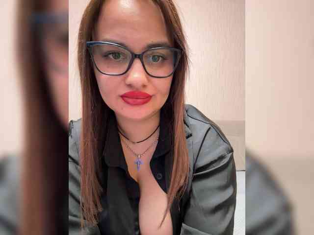 Sweetgirl31111 webcam