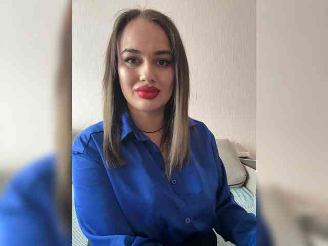 Sweetgirl31111 webcam