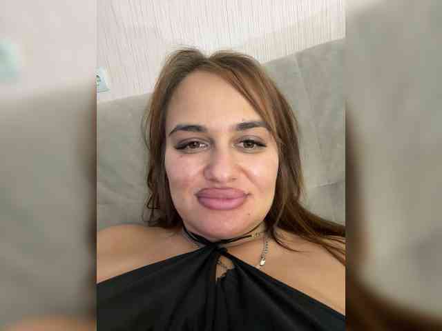 Sweetgirl31111 webcam