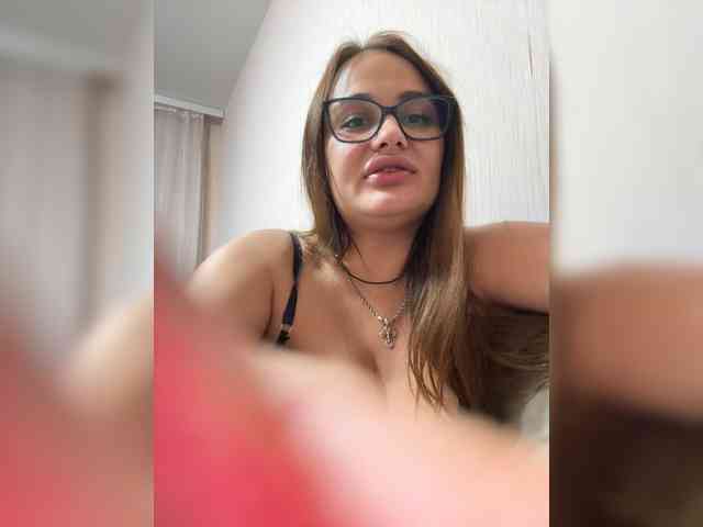 Model: Sweetgirl31111