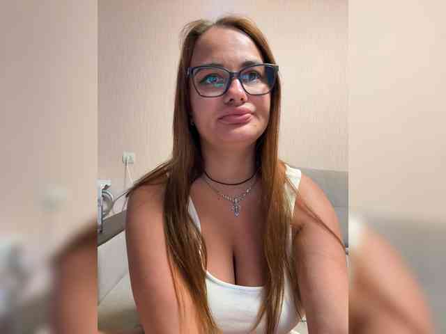 Sweetgirl31111 webcam