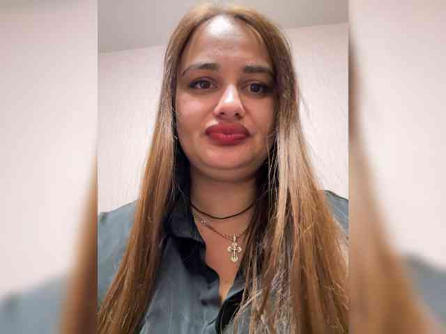 Sweetgirl31111 webcam